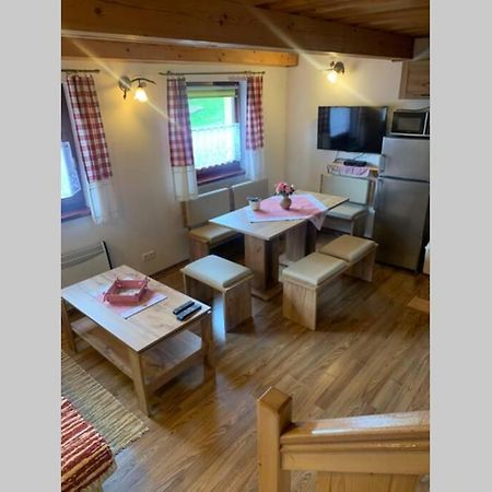 Domcek U Fera Villa Zázrivá Exteriör bild