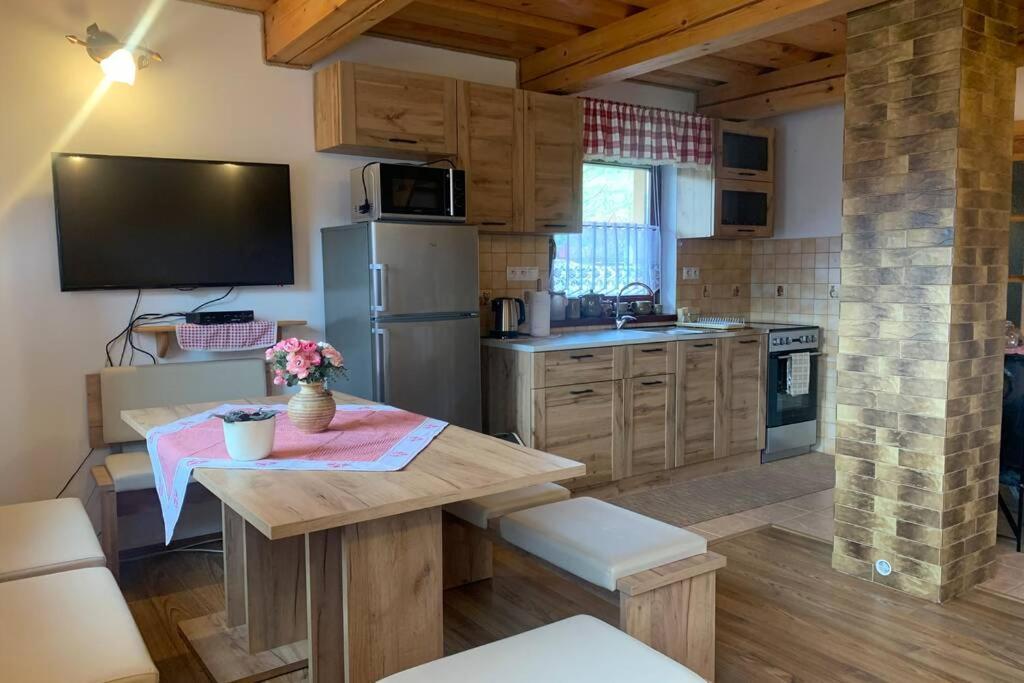 Domcek U Fera Villa Zázrivá Exteriör bild