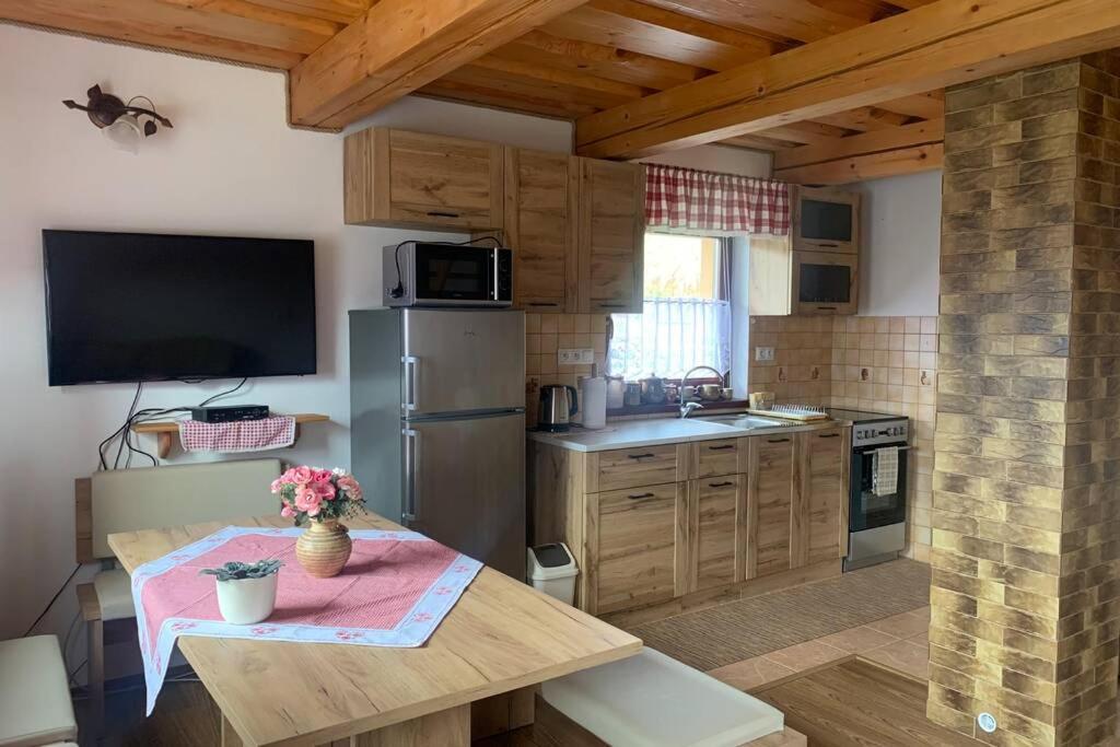 Domcek U Fera Villa Zázrivá Exteriör bild