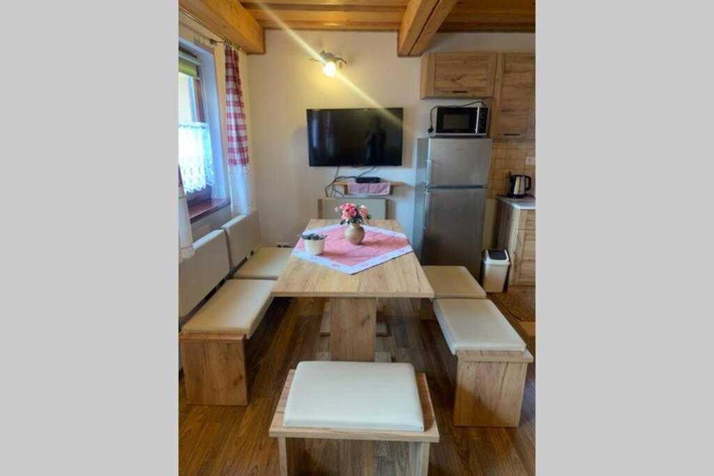 Domcek U Fera Villa Zázrivá Exteriör bild