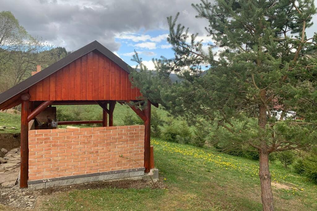 Domcek U Fera Villa Zázrivá Exteriör bild