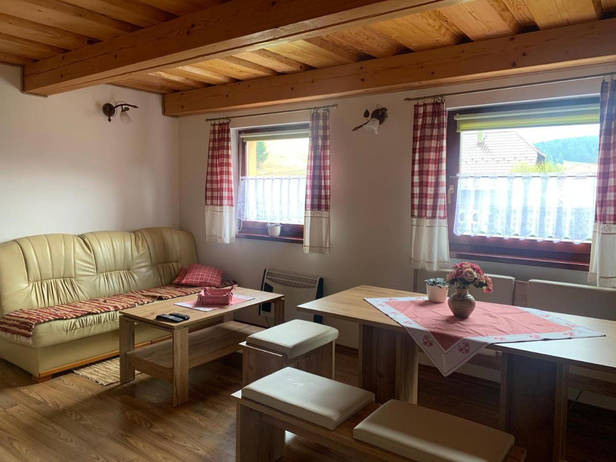 Domcek U Fera Villa Zázrivá Exteriör bild